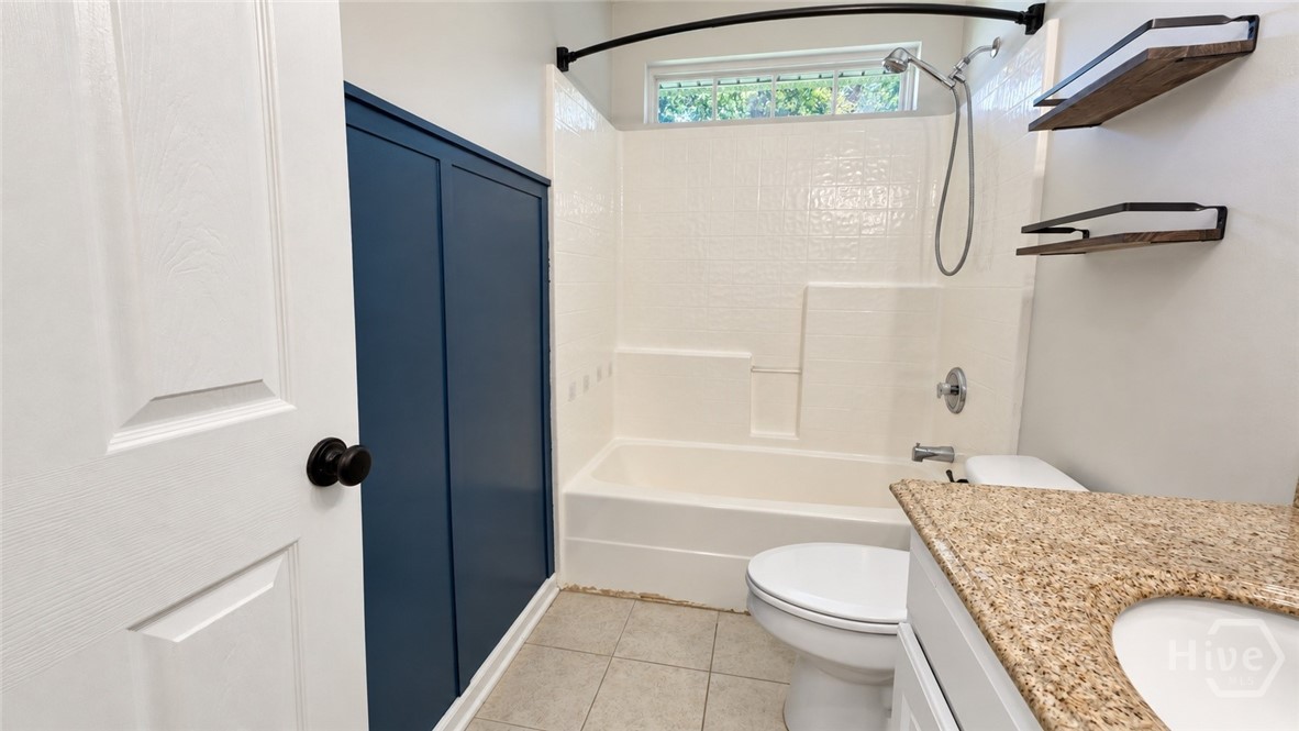 12 Ashwood Court Property Photo 16