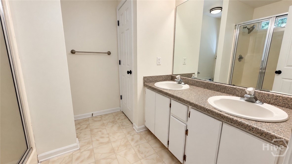 12 Ashwood Court Property Photo 36