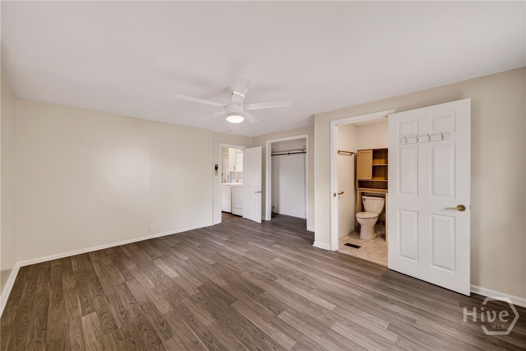 666 E 32nd Street Property Photo 17