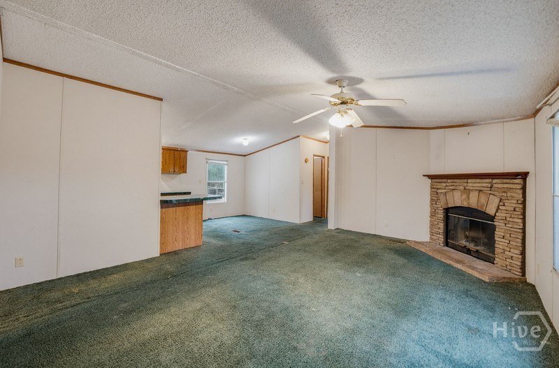 1388 Trask Parkway Property Photo 3