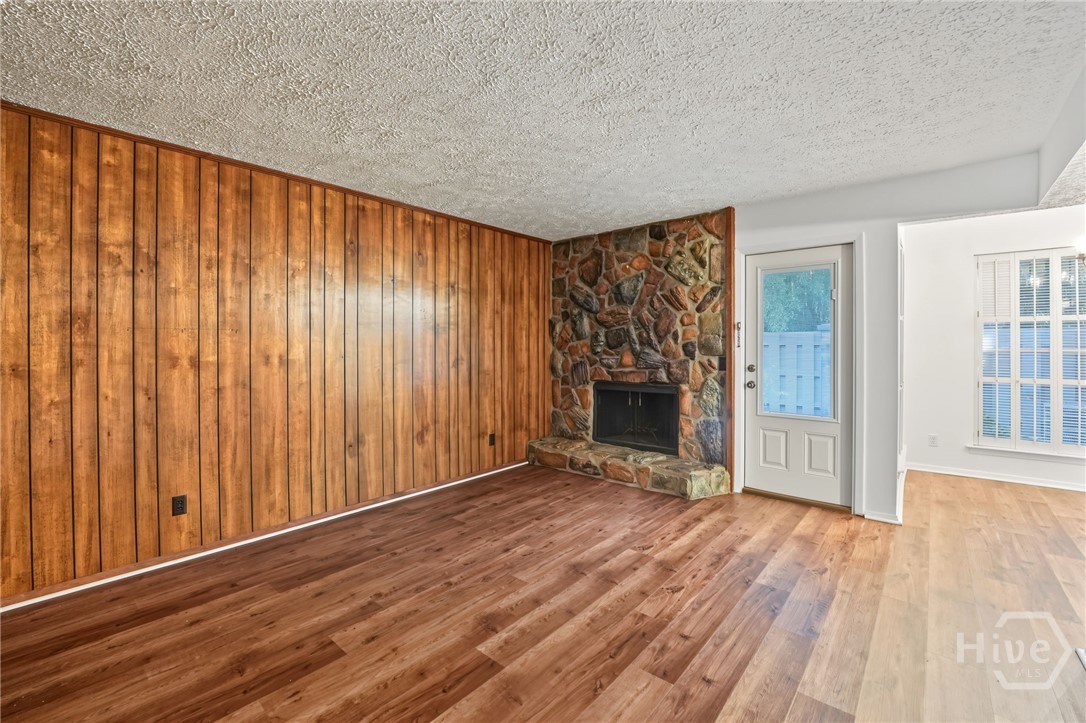 459 Mall Boulevard 69 Property Photo 10