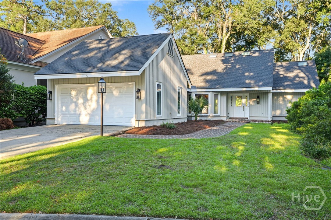 4 Halfmoon Court Property Photo 1