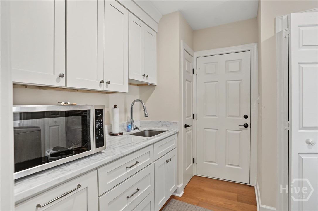 4 Halfmoon Court Property Photo 13