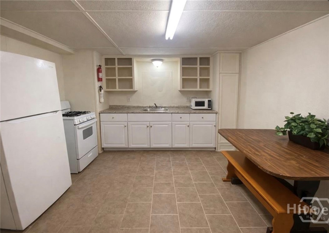 5013 Ogeechee Road Property Photo 2