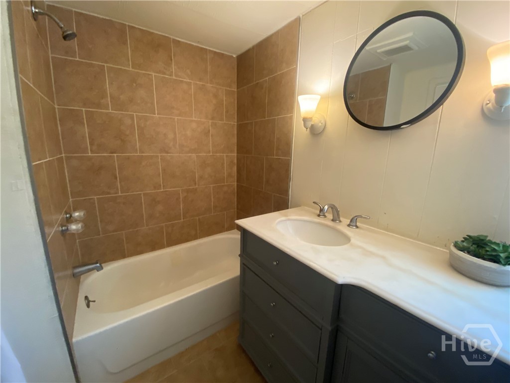 5013 Ogeechee Road Property Photo 7