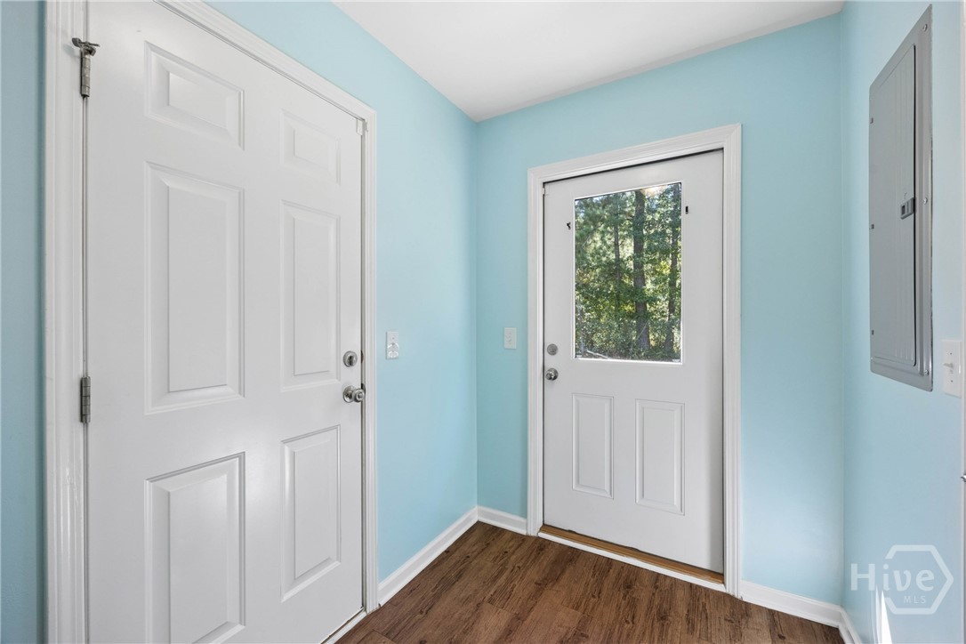 15 Farrington Circle Property Photo 26