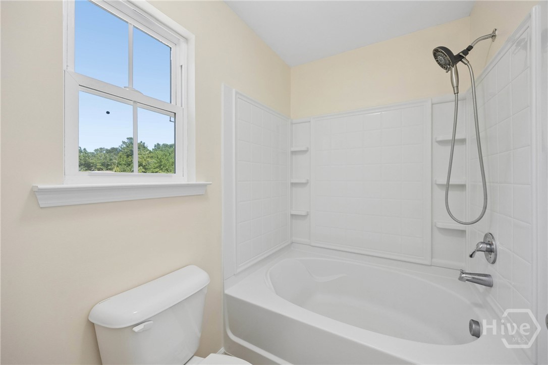 15 Farrington Circle Property Photo 34