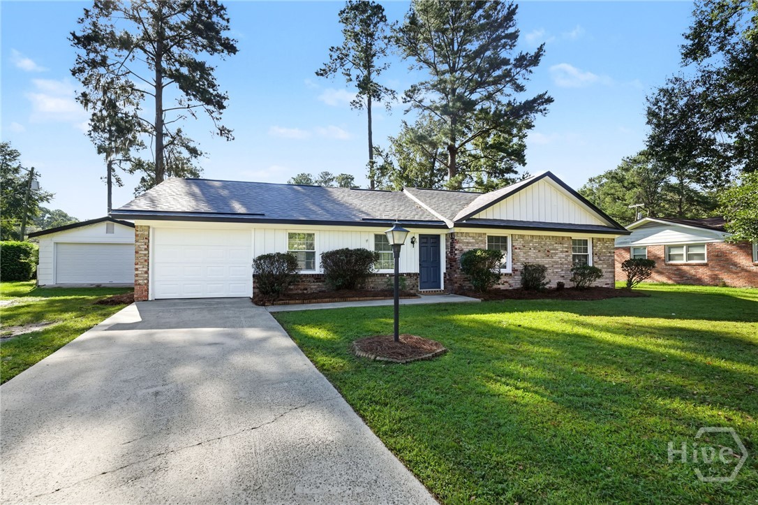 6 E Stillwood Circle Property Photo 3