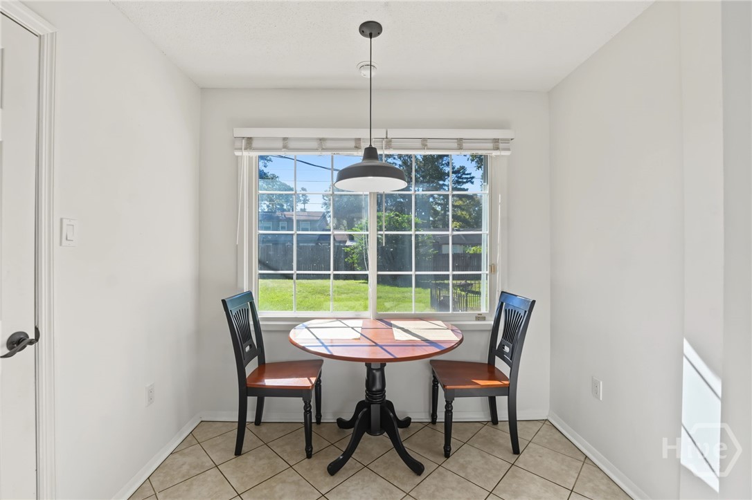 6 E Stillwood Circle Property Photo 16