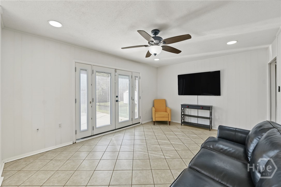 6 E Stillwood Circle Property Photo 19
