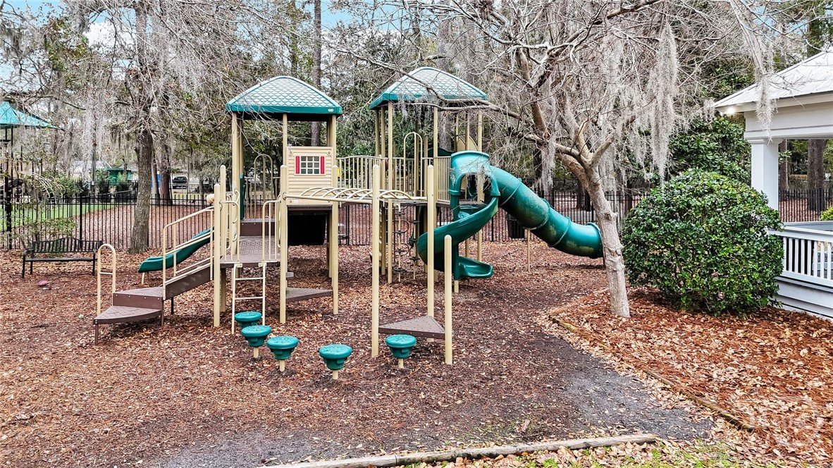 106 Carolines Retreat Property Photo 9