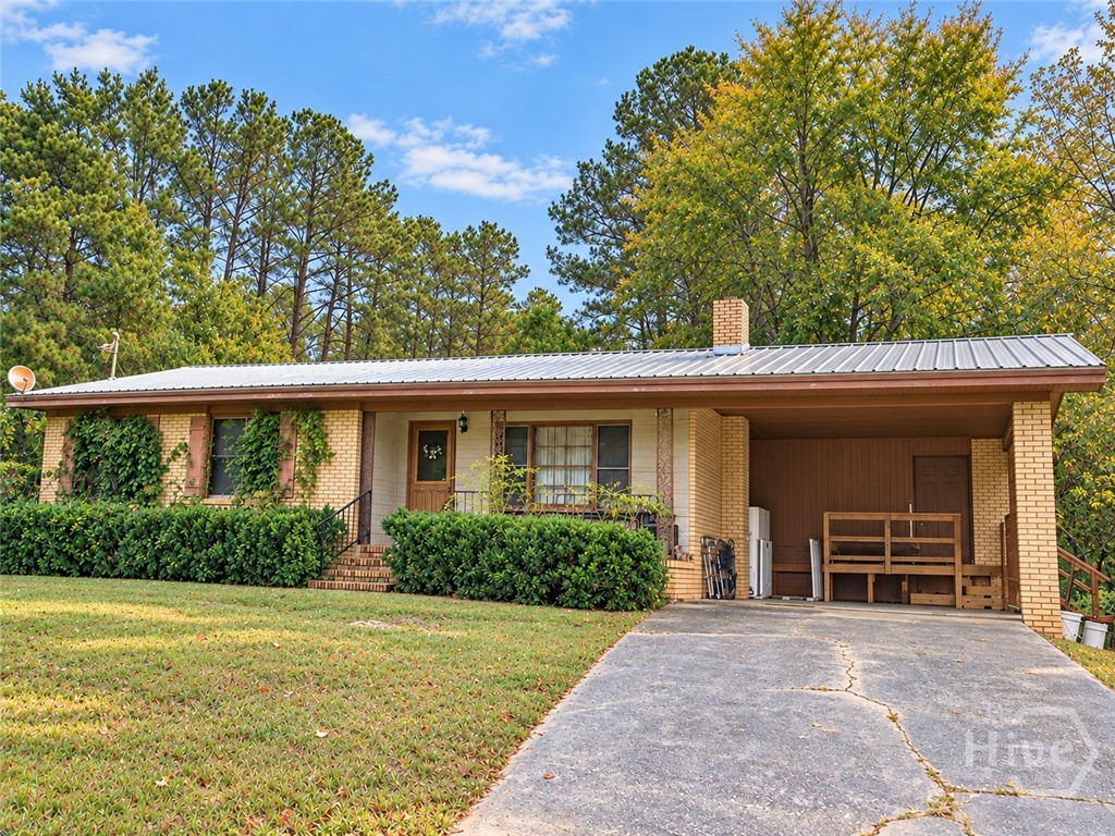 1552 Lexington Highway Property Photo 1