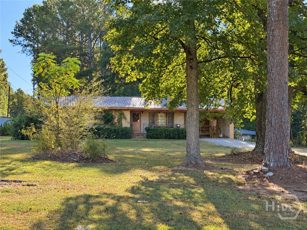 1552 Lexington Highway Property Photo 2