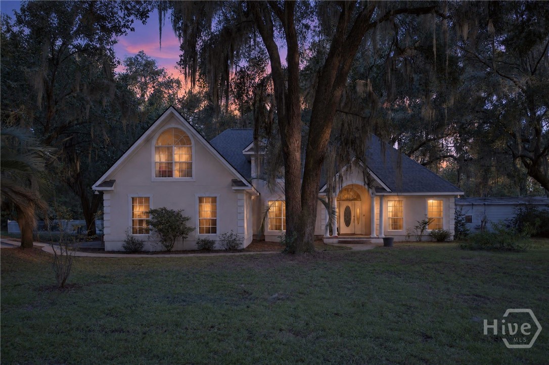 970 Oak Creek Road Property Photo 2