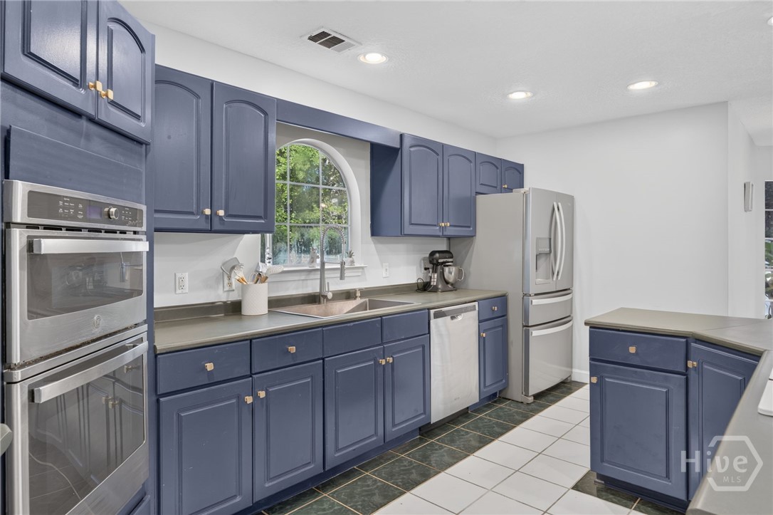 970 Oak Creek Road Property Photo 15