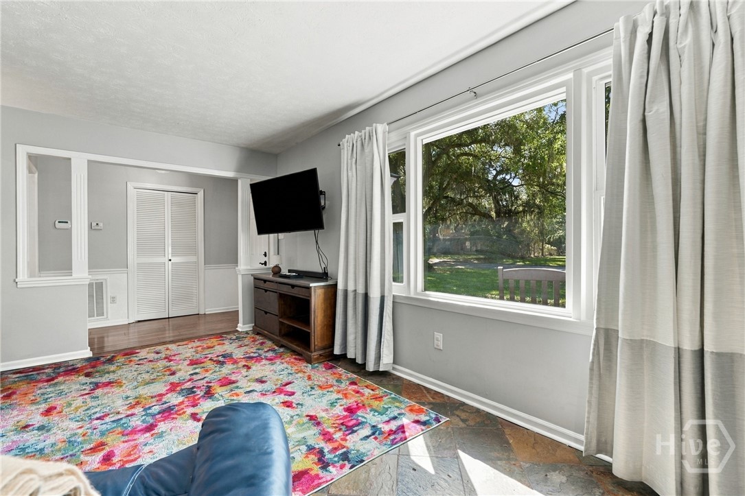 520 Red Oak Drive Property Photo 8
