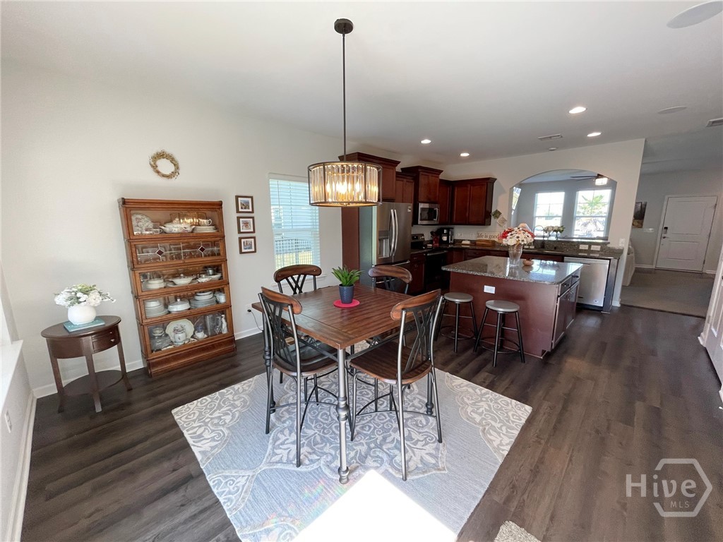 3012 Castleoak Drive Property Photo 11