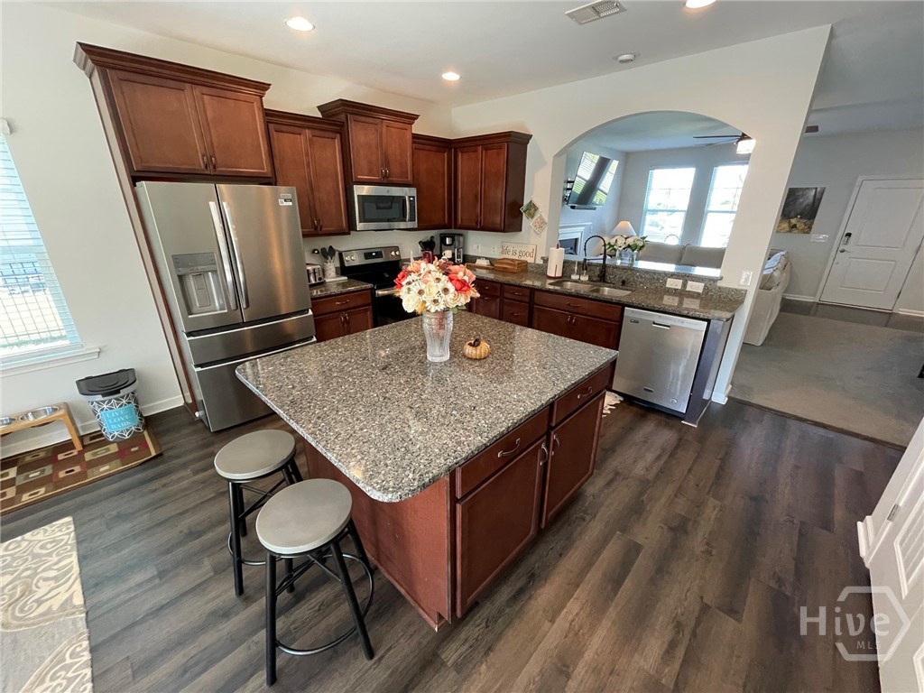 3012 Castleoak Drive Property Photo 14