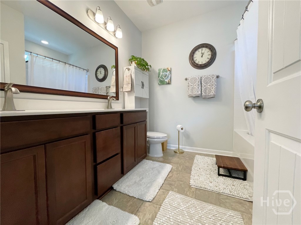 3012 Castleoak Drive Property Photo 18
