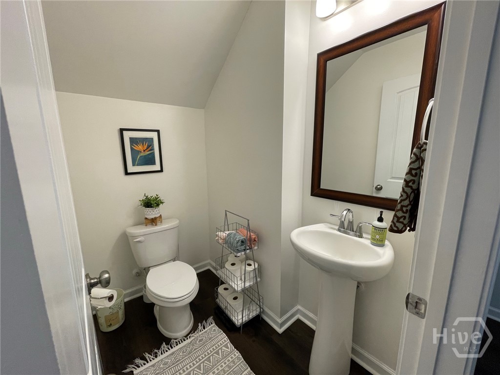 3012 Castleoak Drive Property Photo 21