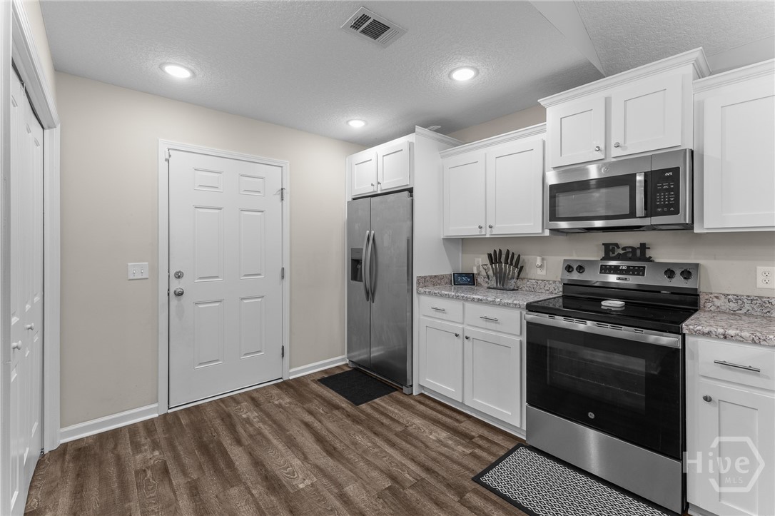 501 Church Circle Property Photo 15