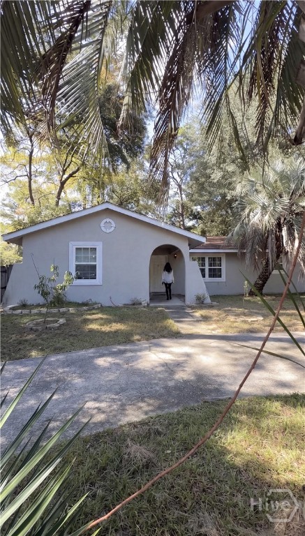 617 Westmoreland Drive Property Photo 1
