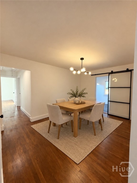 406 E 63rd Street Property Photo 7