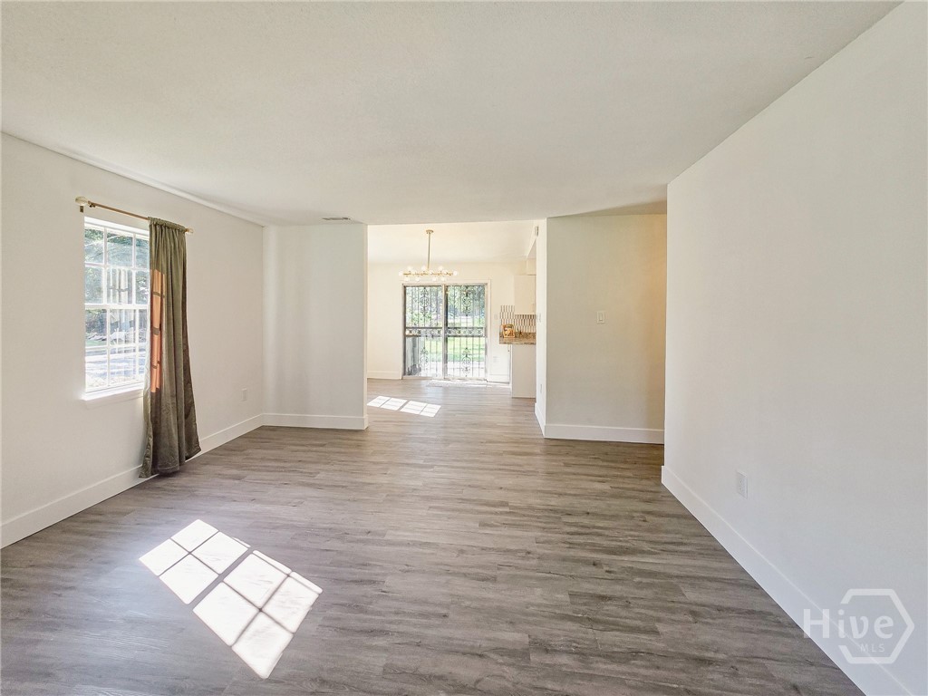 4407 Liberty Parkway Property Photo 7