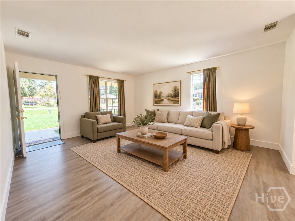 4407 Liberty Parkway Property Photo 9