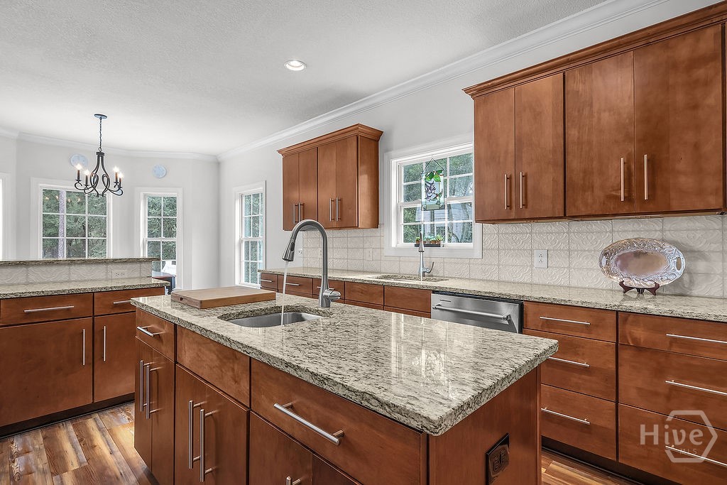 1068 Picnic Lane Ne Property Photo 13