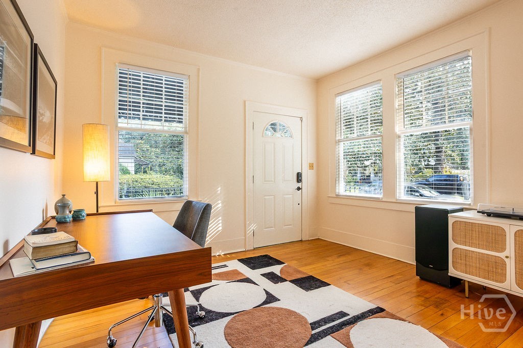 106 E 55th Street Property Photo 6