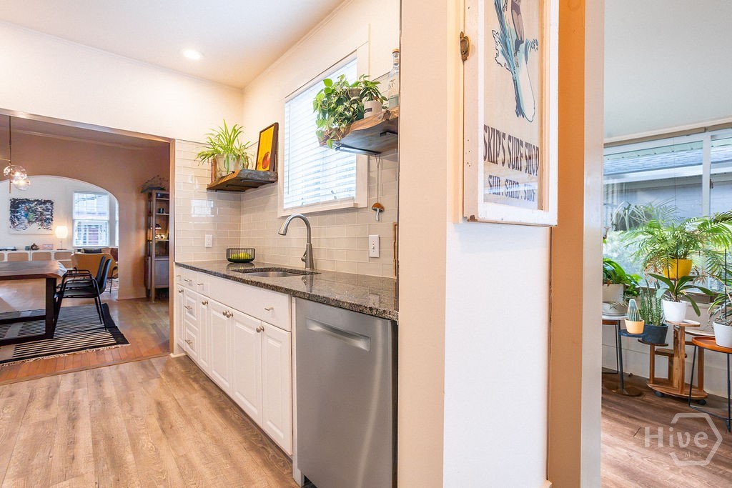 106 E 55th Street Property Photo 19