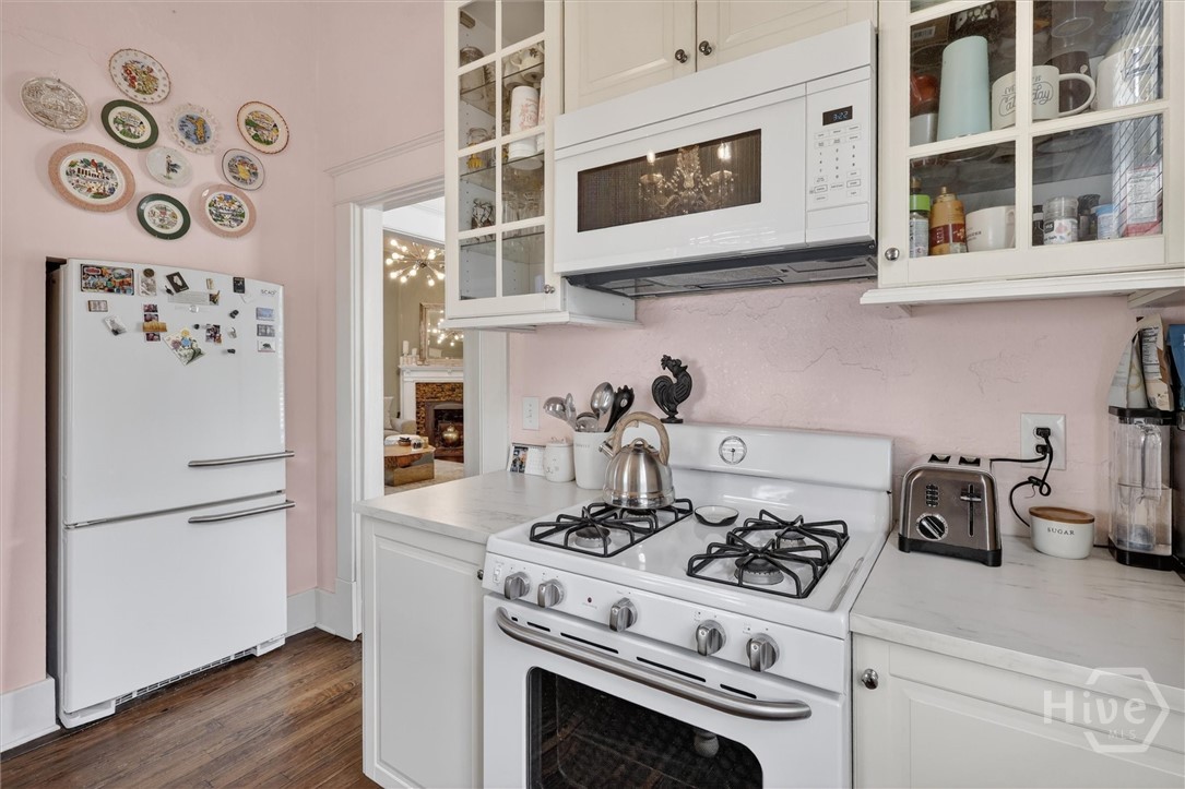 416 W 36th Street Property Photo 16