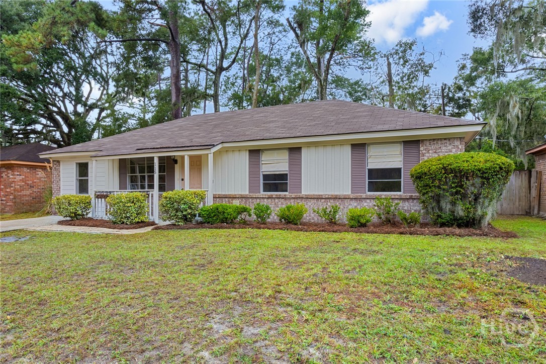 115 Lucian Circle Property Photo 2