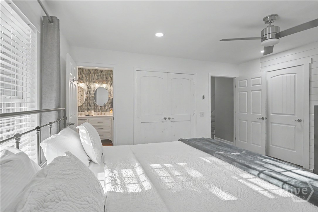 210 N Railroad Avenue Property Photo 18