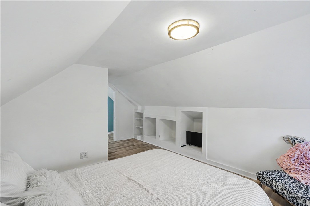 210 N Railroad Avenue Property Photo 23