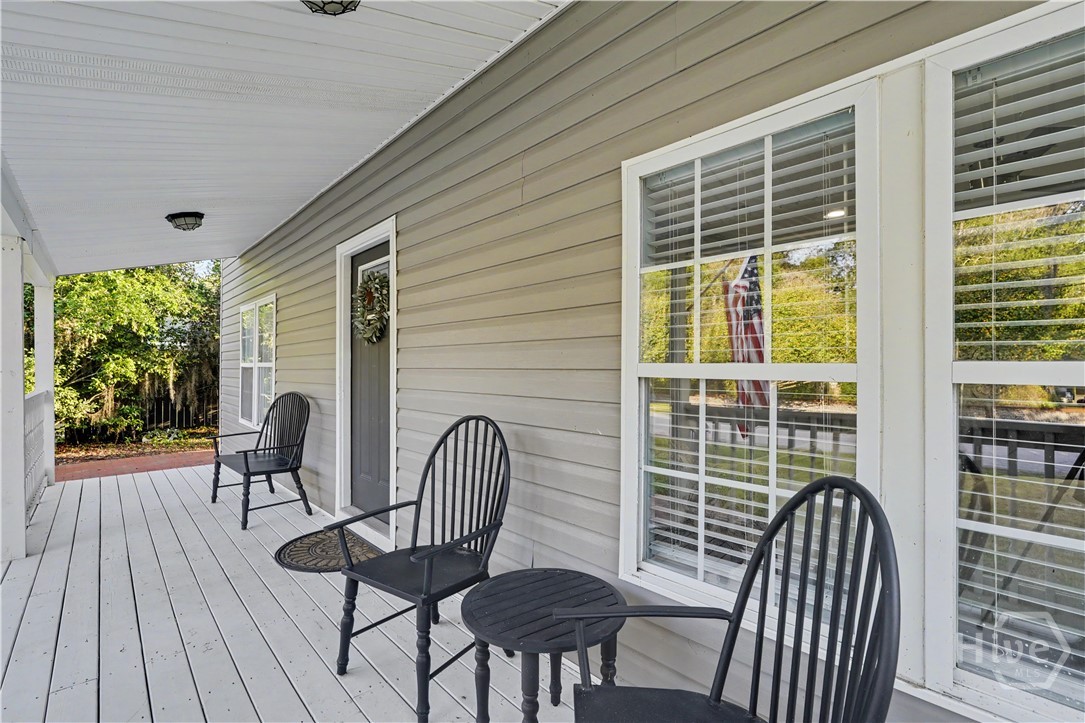 210 N Railroad Avenue Property Photo 43