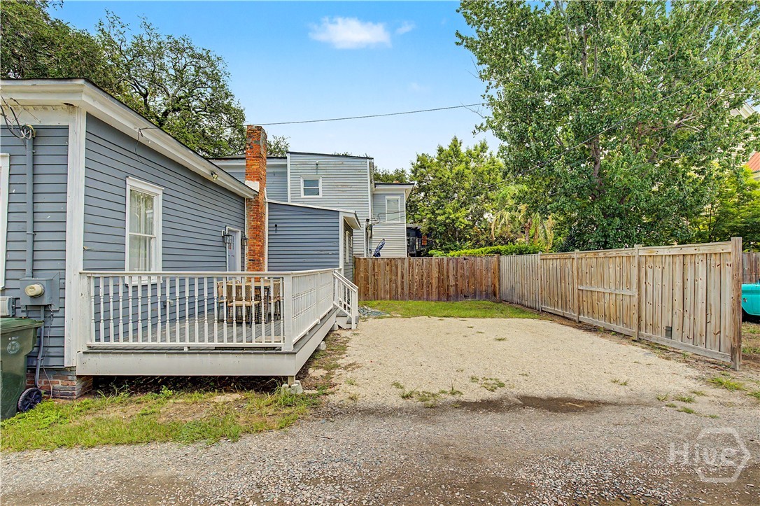 221 W Duffy Street Property Photo 44