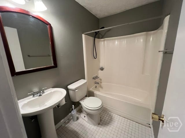 2514 Howard Foss Court Property Photo 16