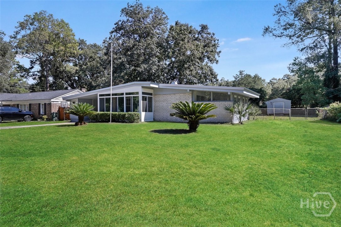 12506 Kingwood Drive Property Photo 3