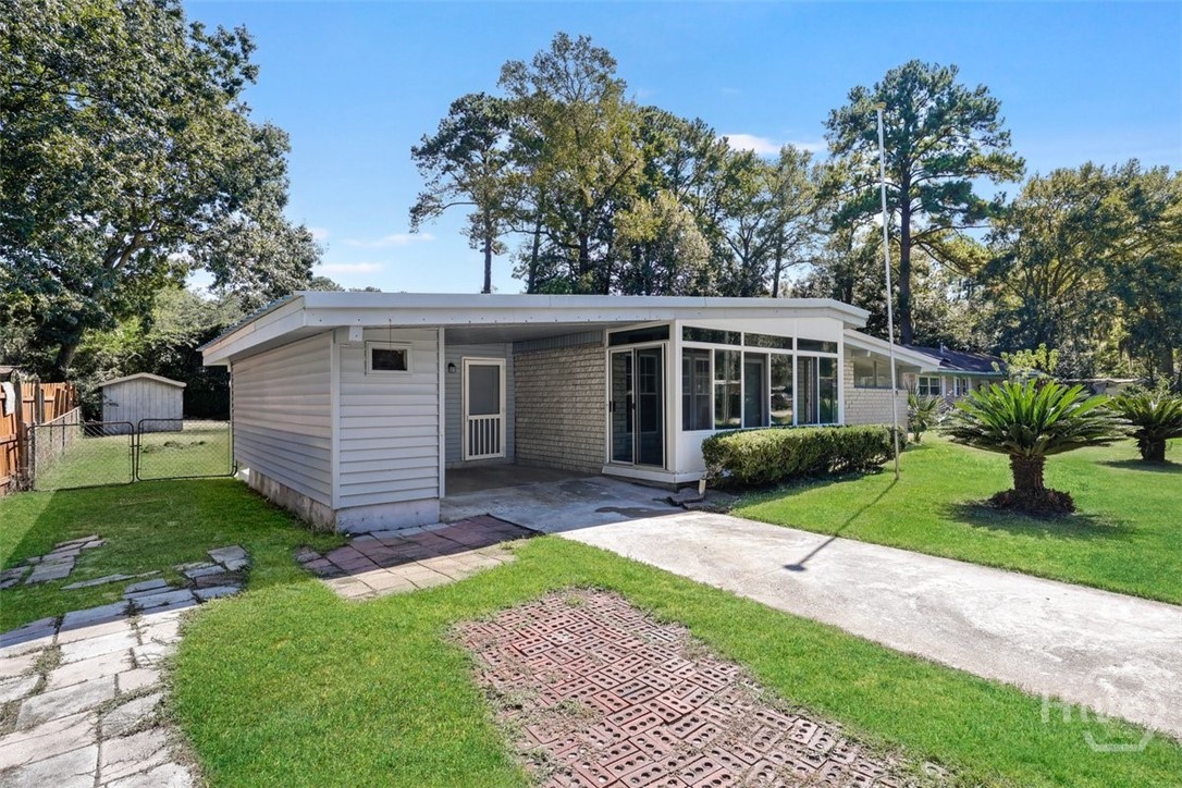 12506 Kingwood Drive Property Photo 5