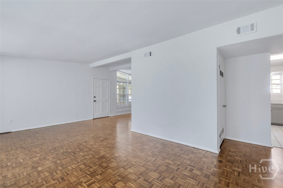 12506 Kingwood Drive Property Photo 10