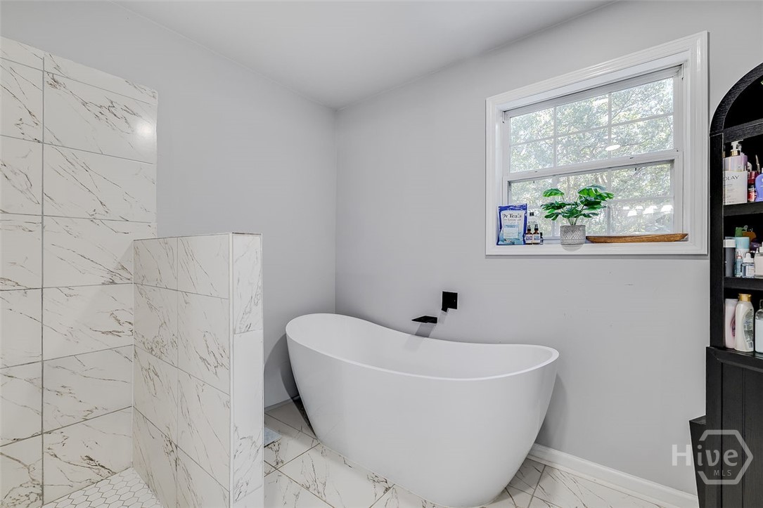166 Old Sunbury Trl Property Photo 25