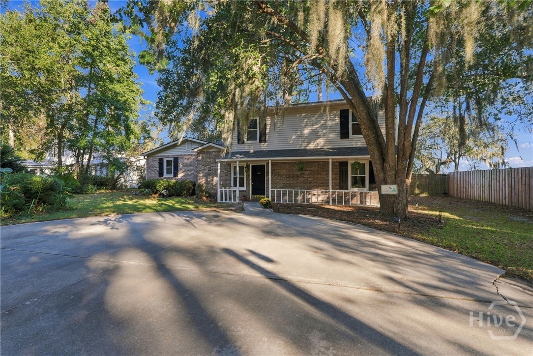 1477 Lake Drive Property Photo 2