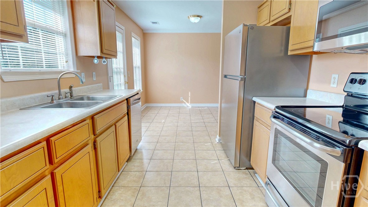 149 High Pointe Drive Property Photo 4