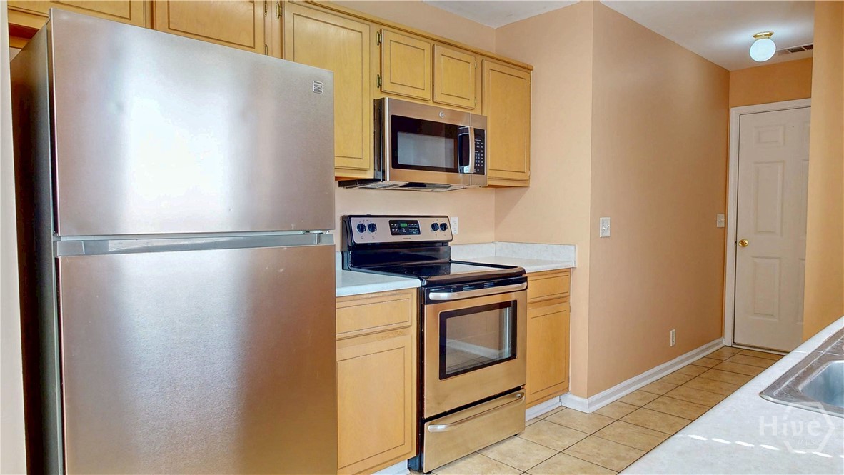 149 High Pointe Drive Property Photo 14