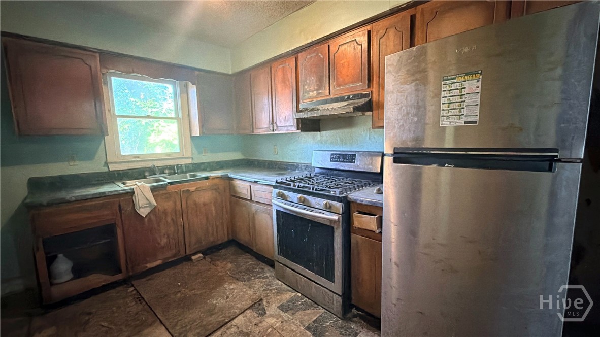 1707 Le Grand Street Property Photo 14