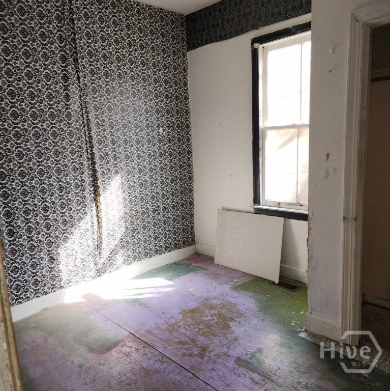 1707 Le Grand Street Property Photo 17