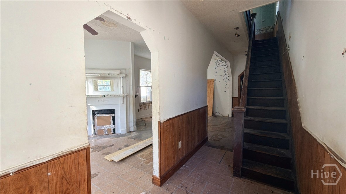 1707 Le Grand Street Property Photo 20