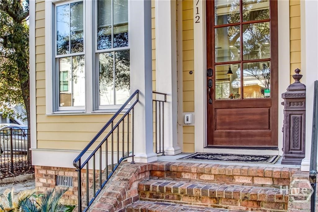 712 Tattnall Street Property Photo 2
